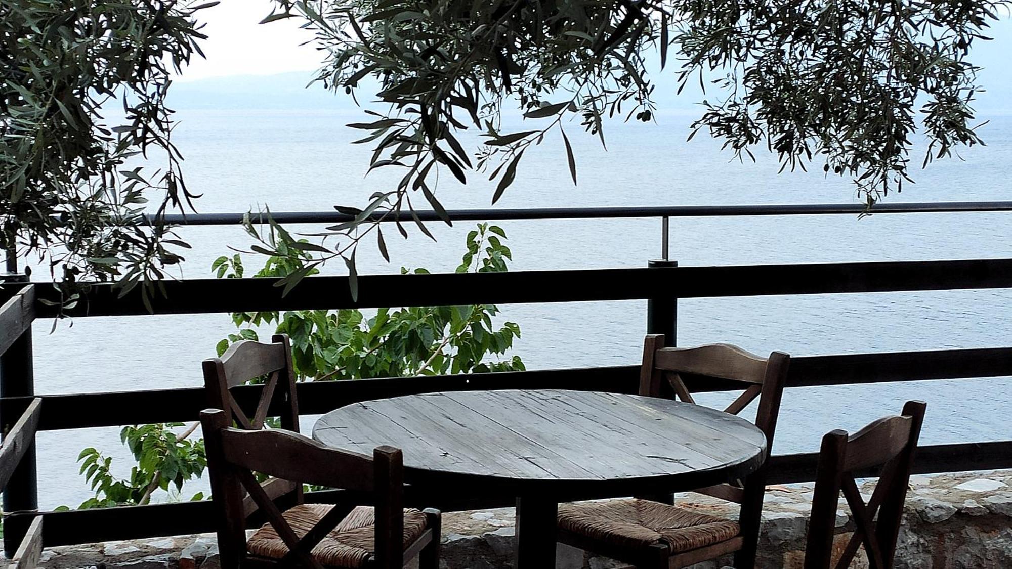 Agrilia Koromili Retreat Apartment Paralia Livadostratas Exterior photo
